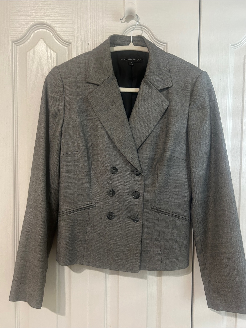 ANTONIO MELANI Gray Double-Breasted Cropped Blazer